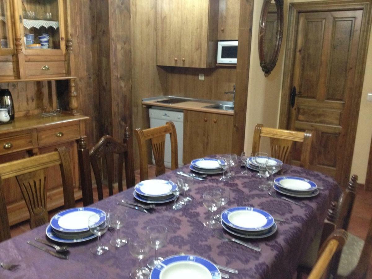 Trabanca Casa Rural La Fuente מראה חיצוני תמונה