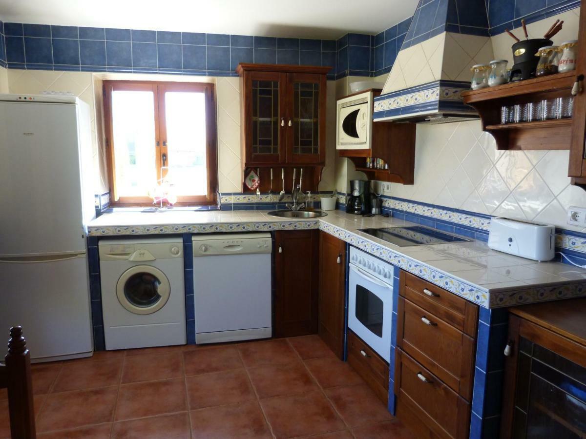 Trabanca Casa Rural La Fuente מראה חיצוני תמונה