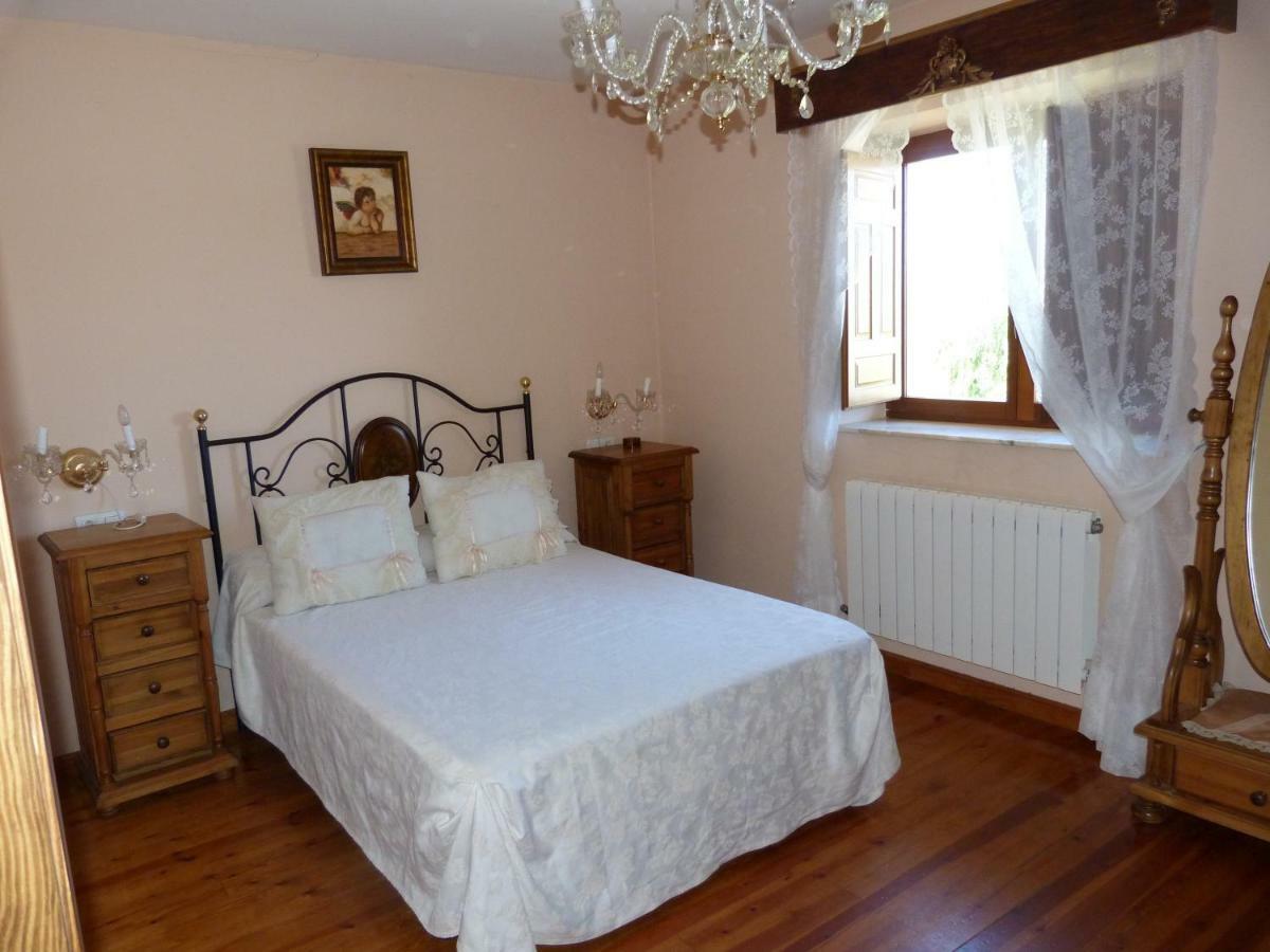 Trabanca Casa Rural La Fuente מראה חיצוני תמונה